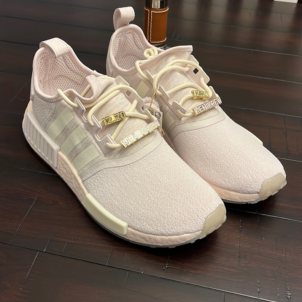 Adidas NMD_R1 x Keni Harrison NMD Boost Shoes Sneakers new GW8899 Women’s Size 9 - Picture 2 of 16